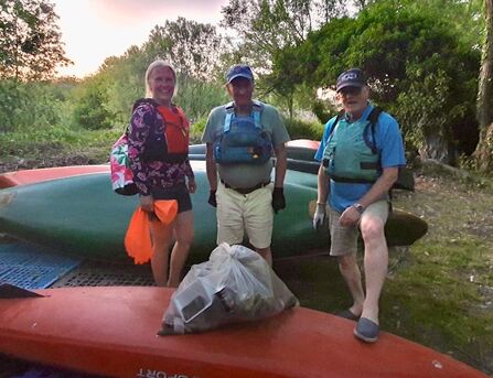 Herts Rivers Week - Whoosh Explore Canoe Club's litter pick on the River Stort 